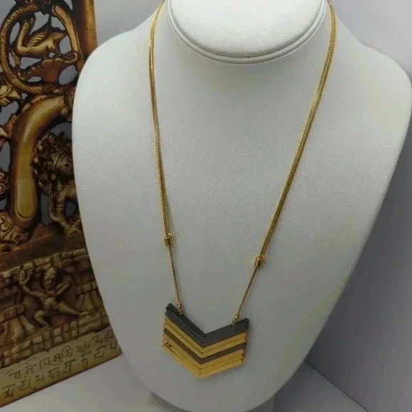 Madewell Gold Plated Gunmetal Arrowstack Chevron Necklace - Picture 3 of 8